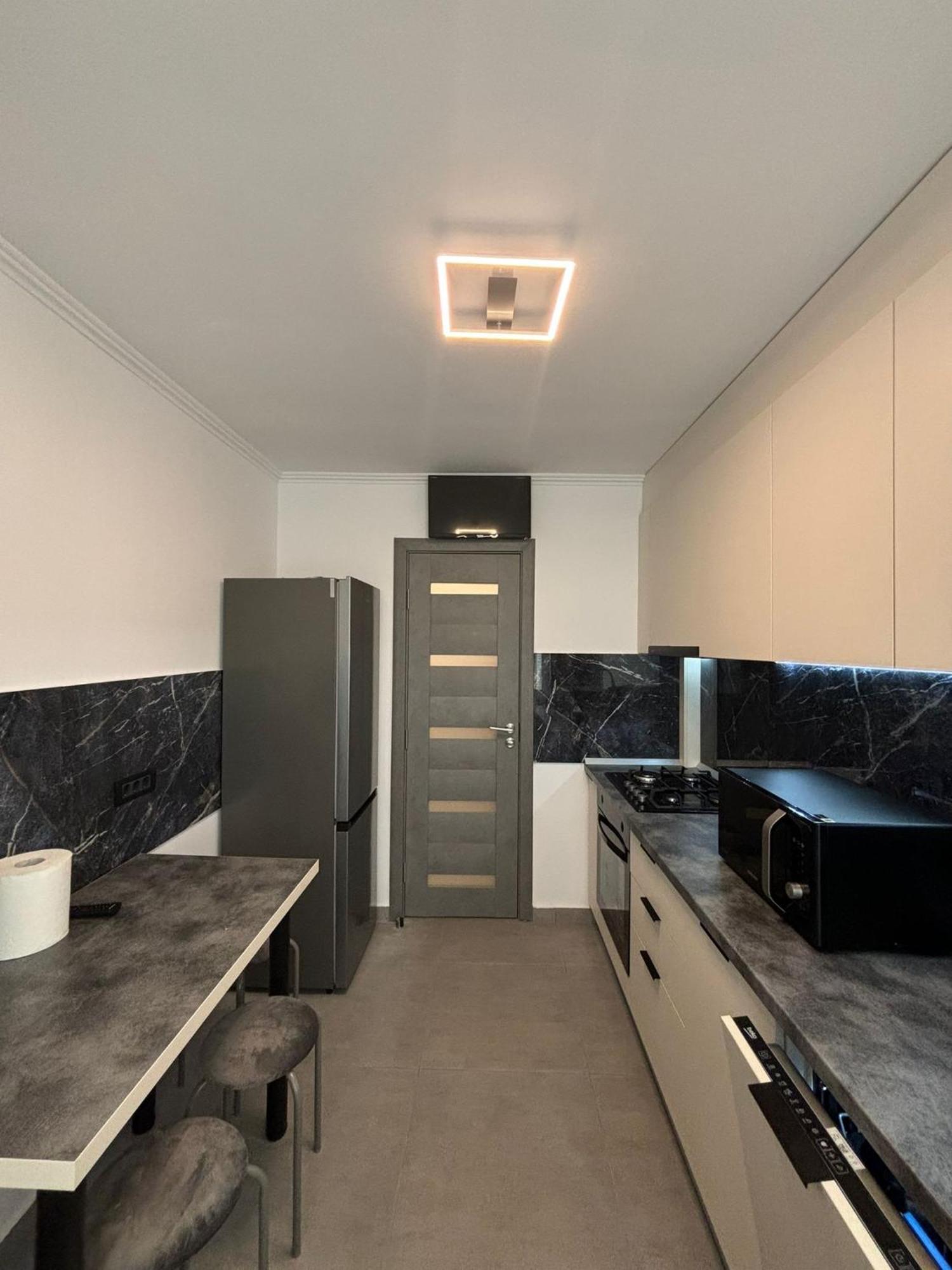 Calypso Rooms Făgăraş Exteriör bild
