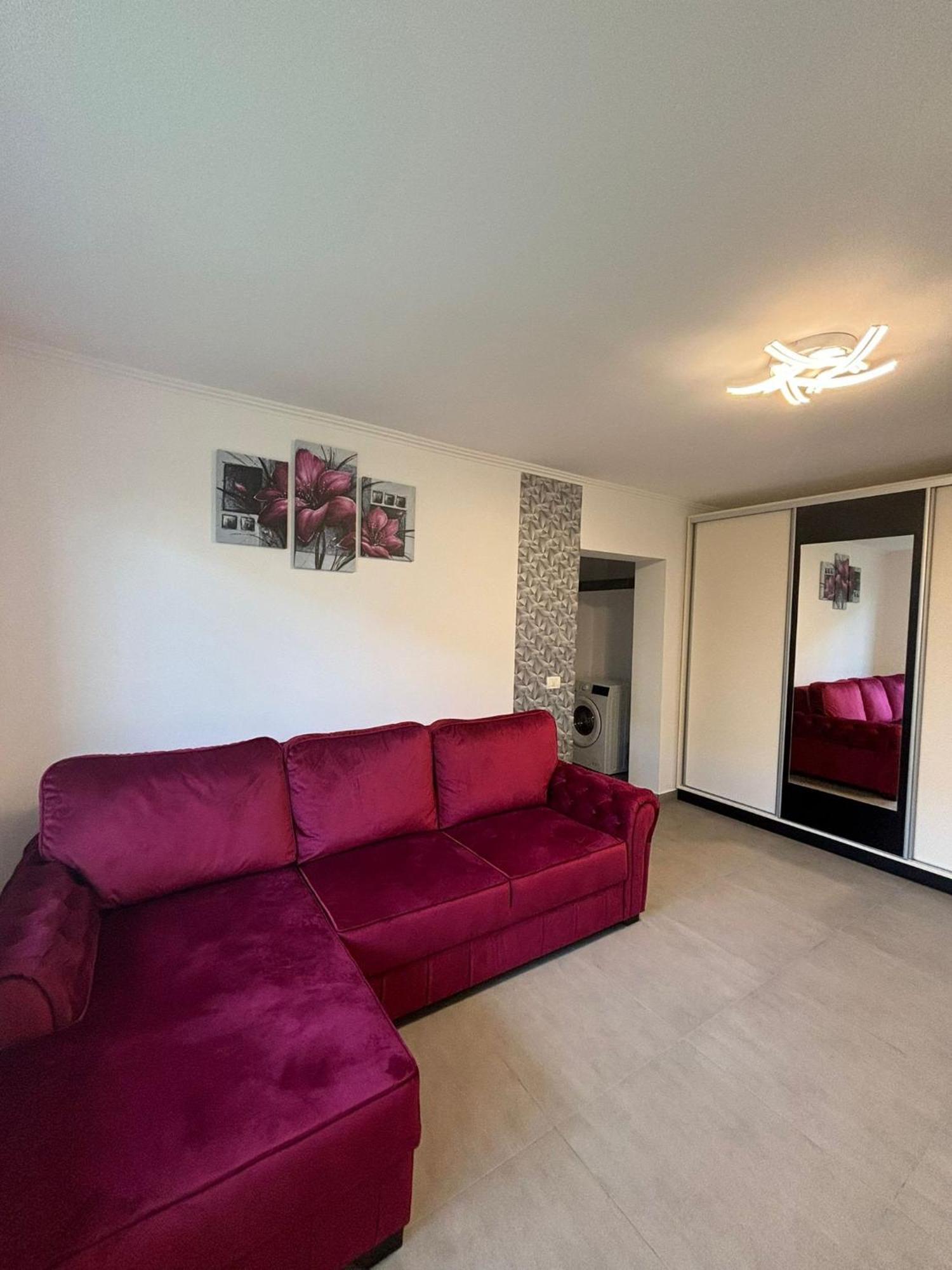 Calypso Rooms Făgăraş Exteriör bild